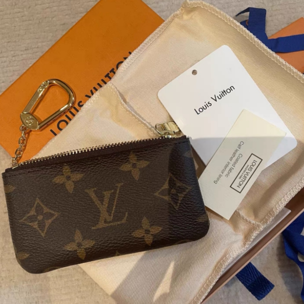 Louis Vuitton Monogram Key Pouch